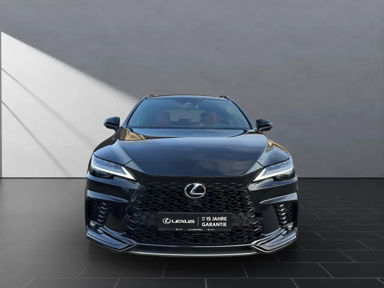 Lexus RX 8