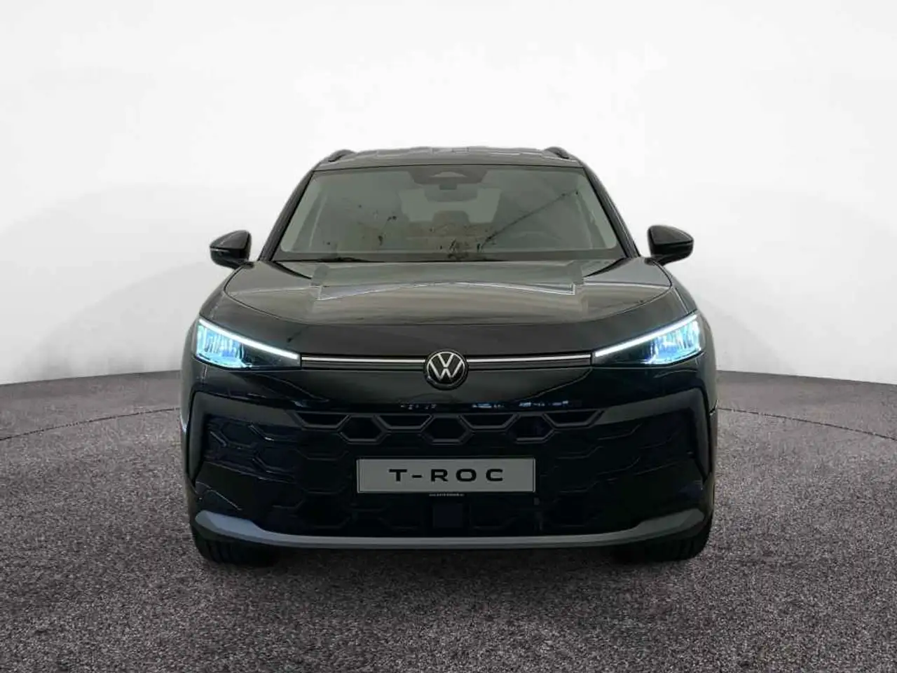 Volkswagen T-Roc 3