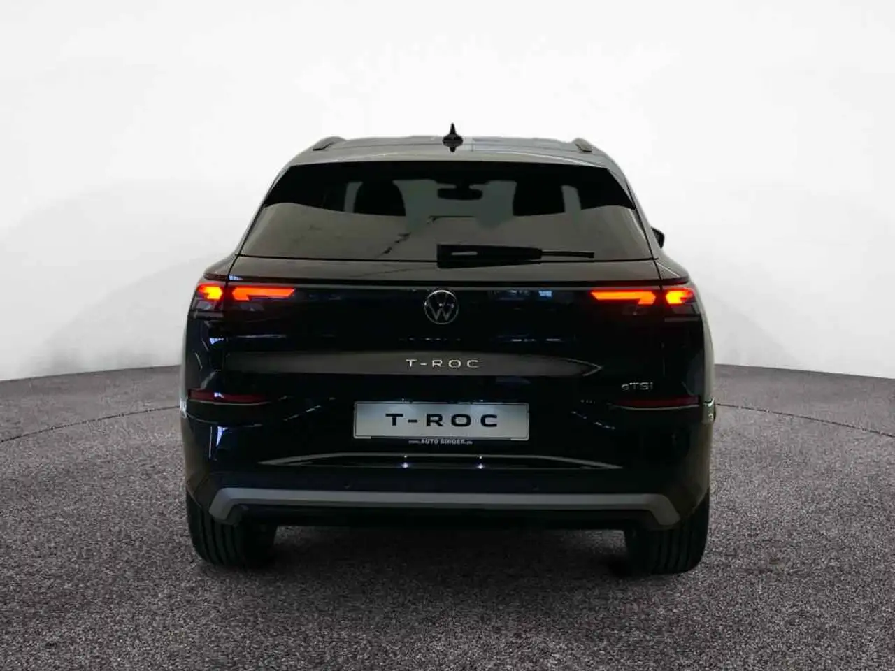 Volkswagen T-Roc 8