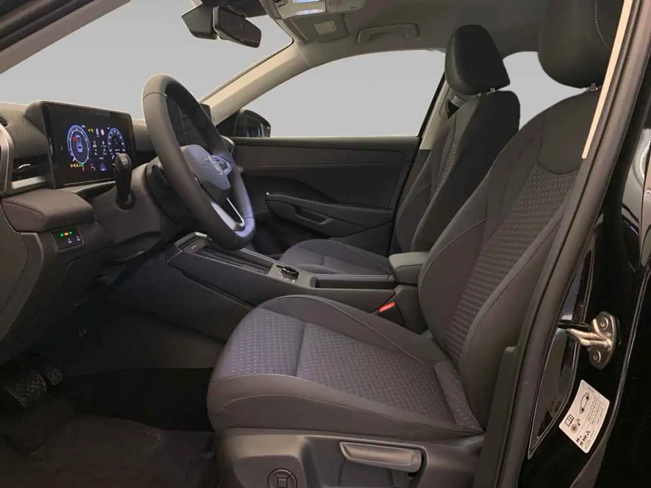 Volkswagen T-Roc 11