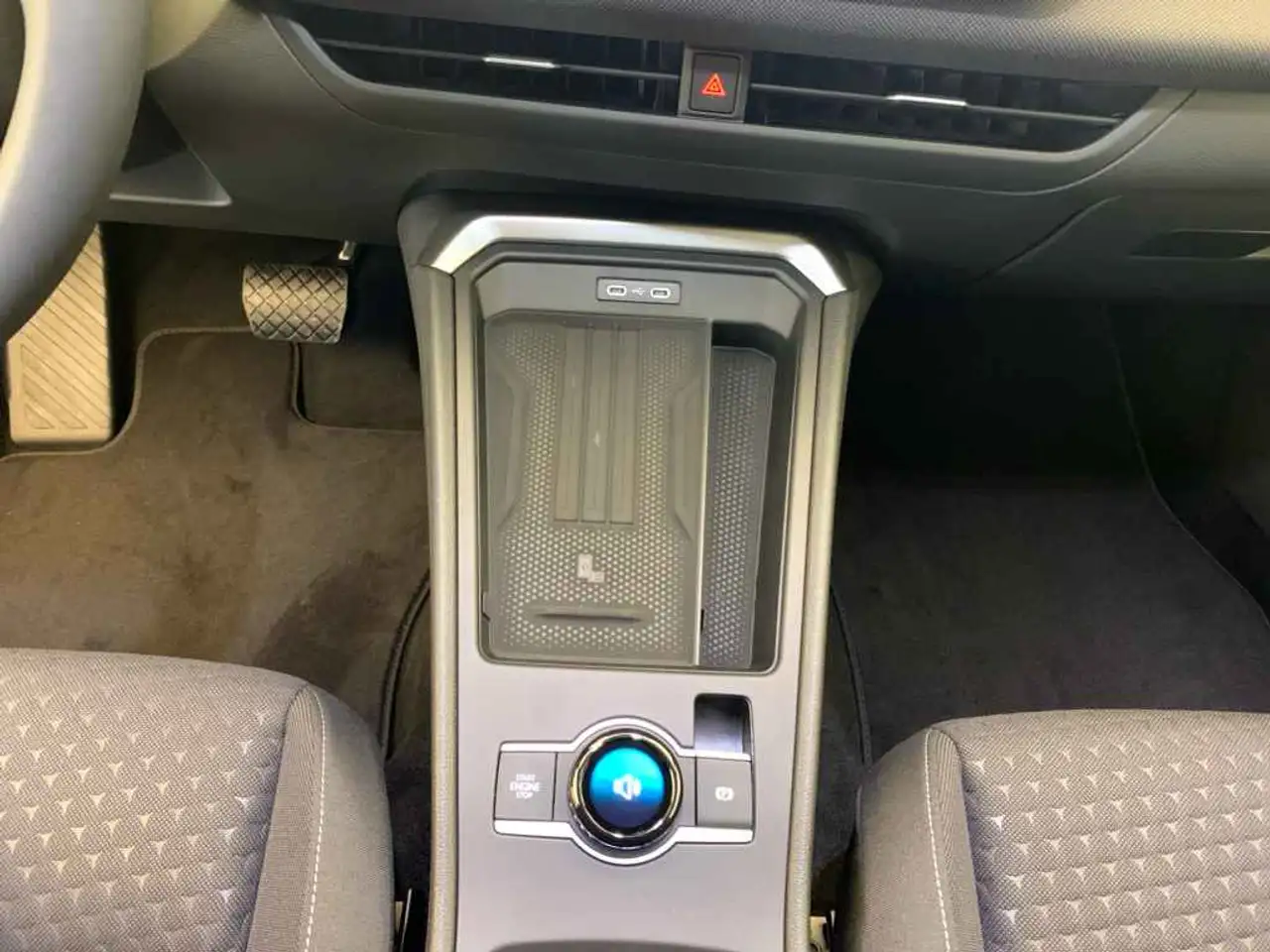 Volkswagen T-Roc 14
