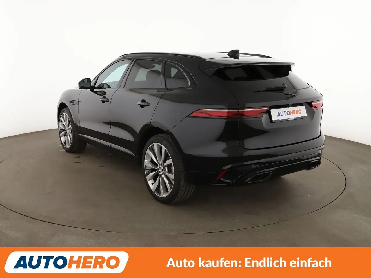 Jaguar F-Pace 4