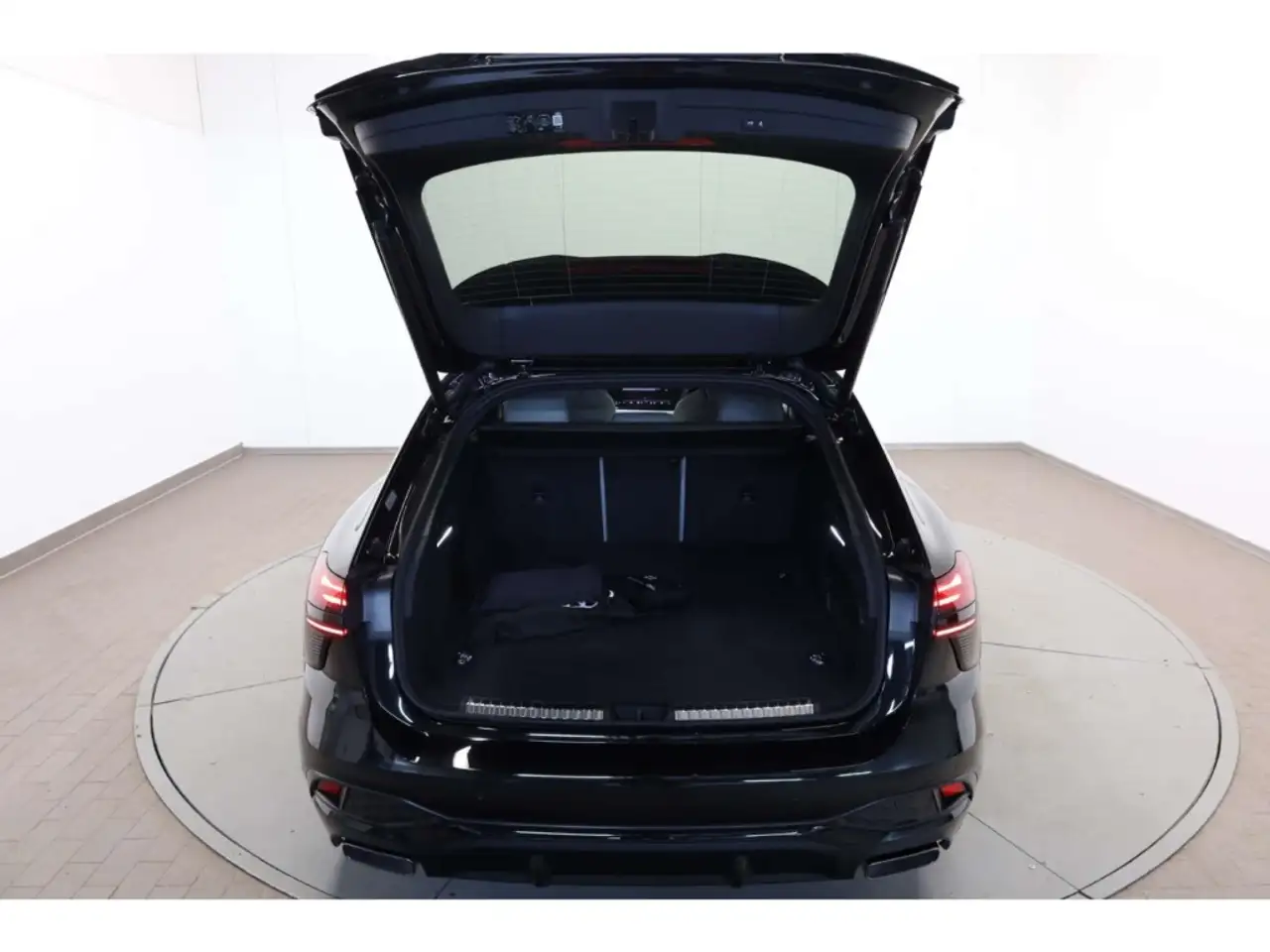 Audi A6 12