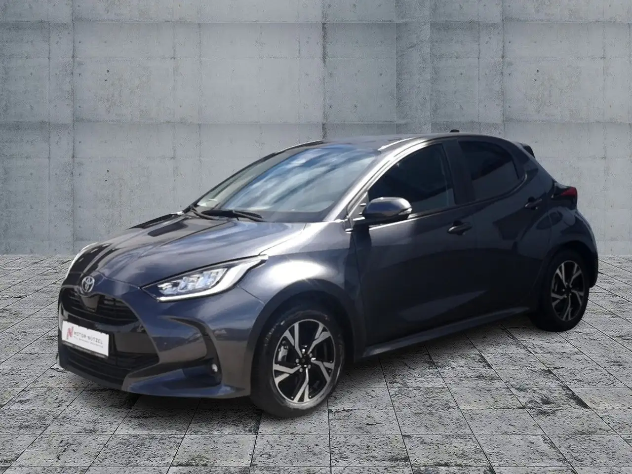 Toyota Yaris 2