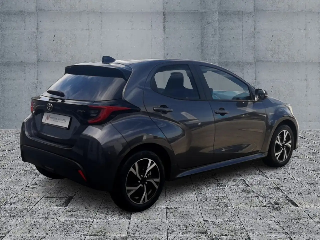 Toyota Yaris 6