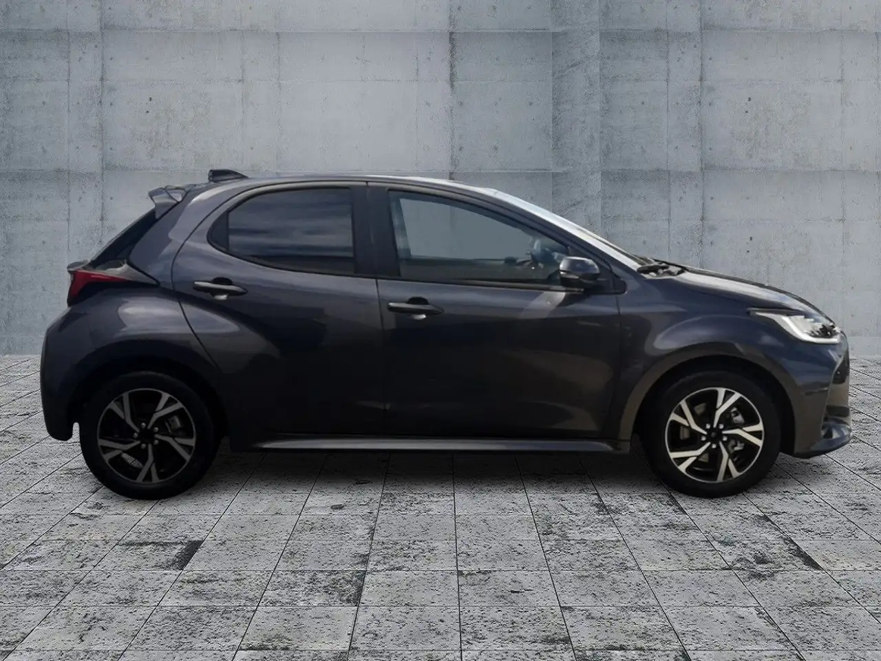 Toyota Yaris 7