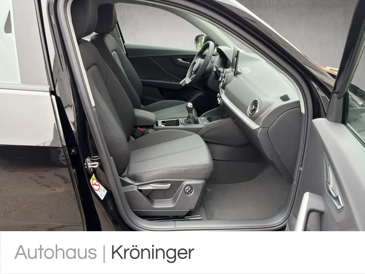 Audi Q2 35 9