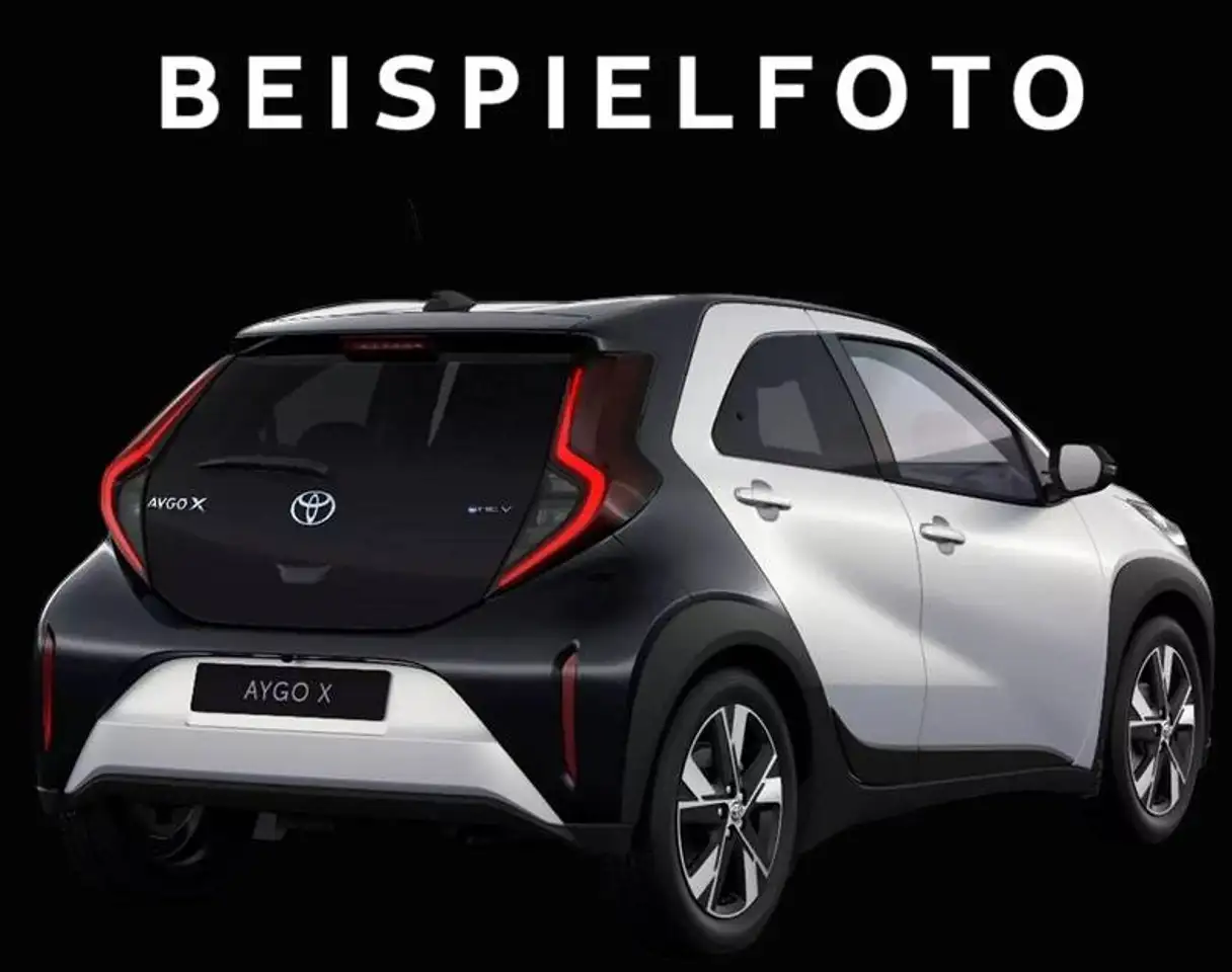 Toyota Aygo X 2