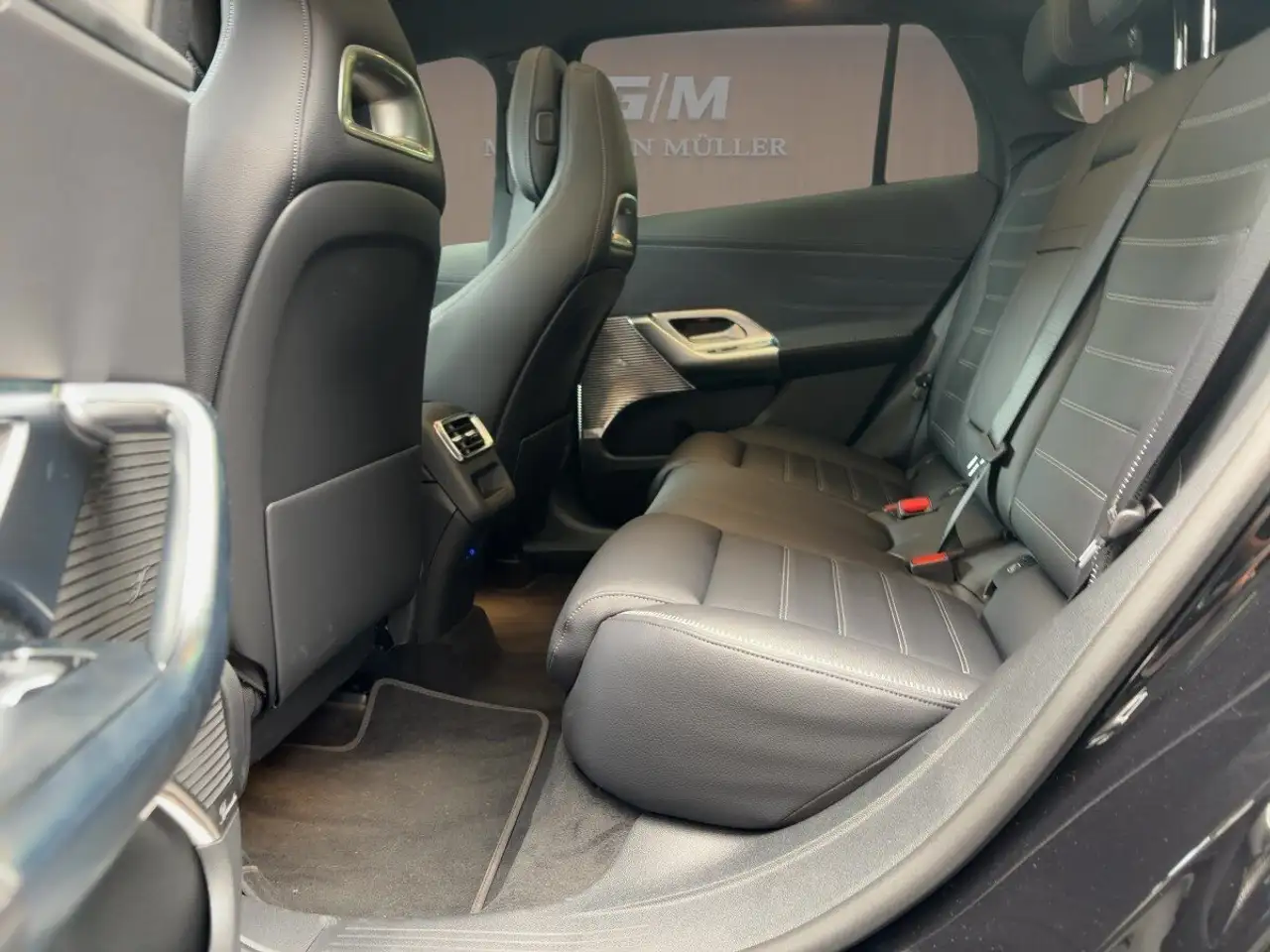 Mercedes-Benz GLC 400 7
