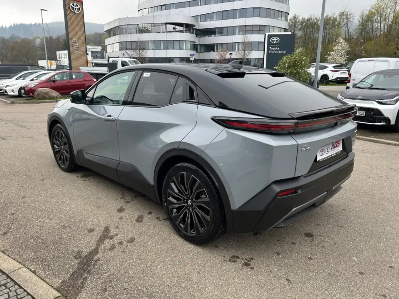 Toyota C-HR 5