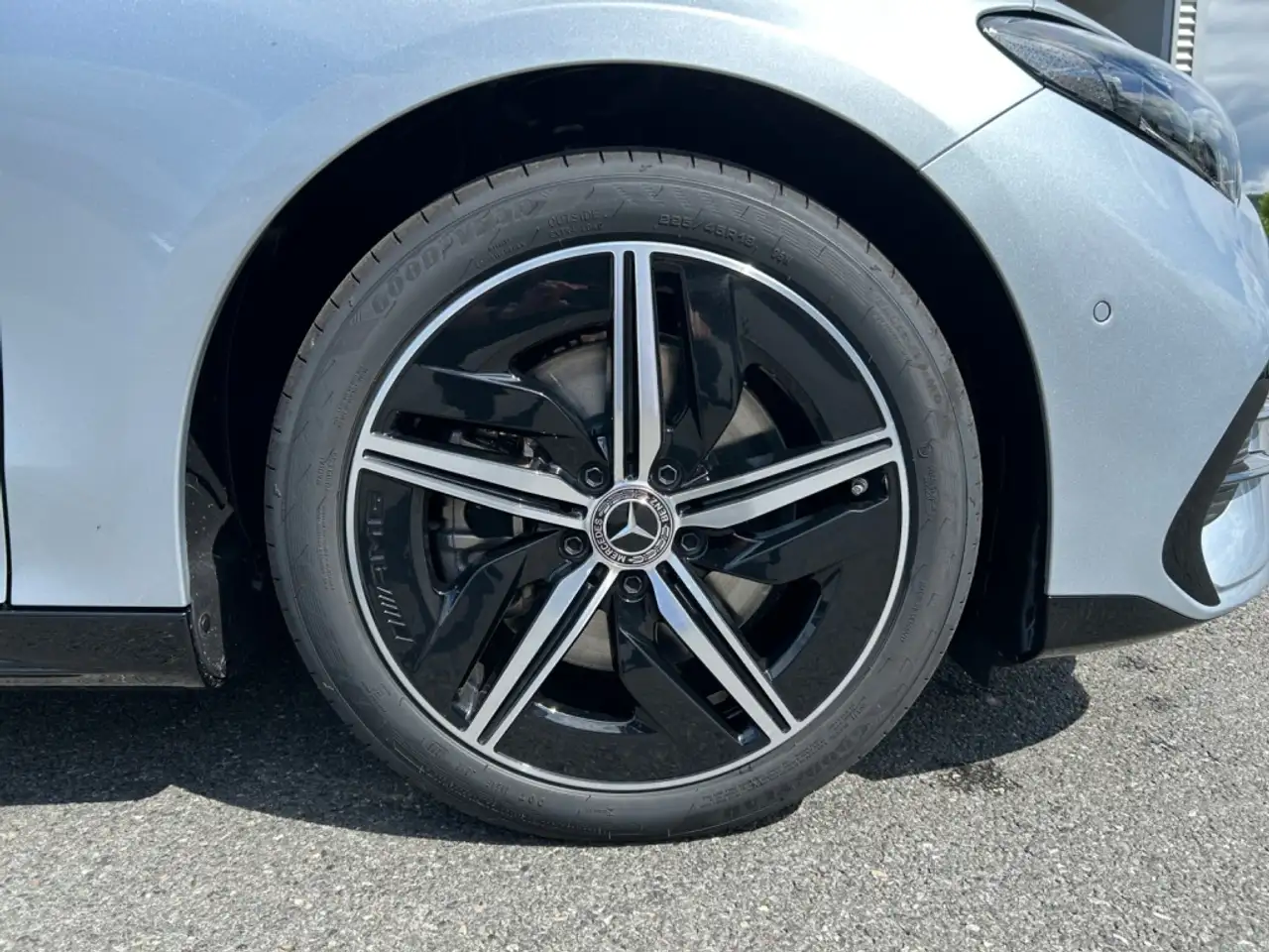 Mercedes-Benz CLA 250 5