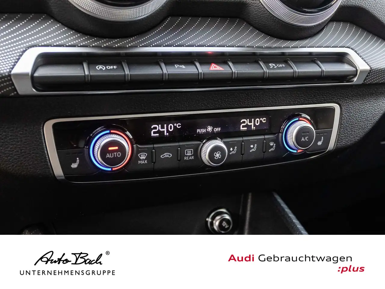 Audi Q2 14