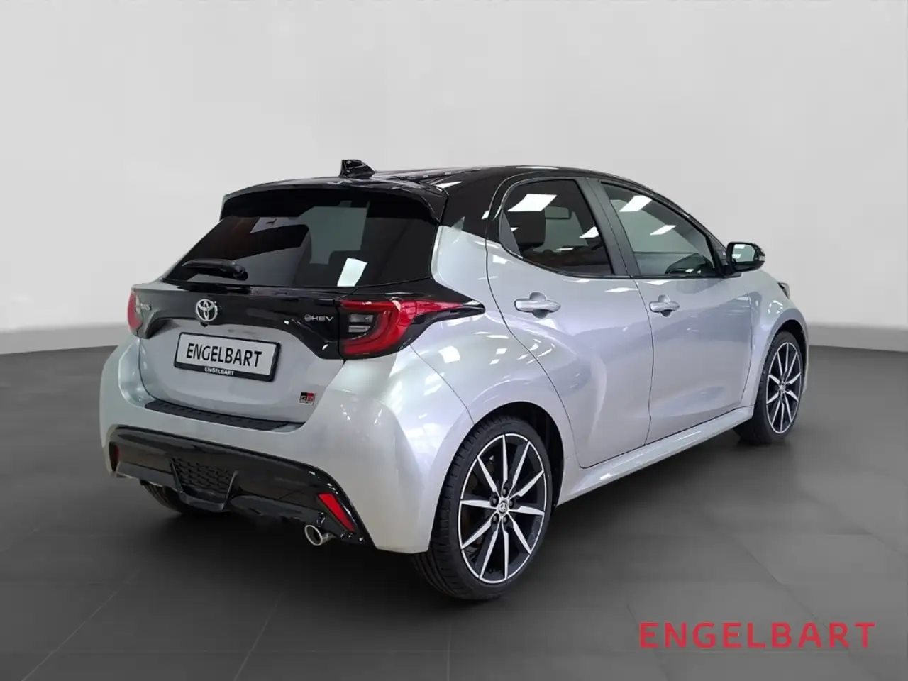 Toyota Yaris 4