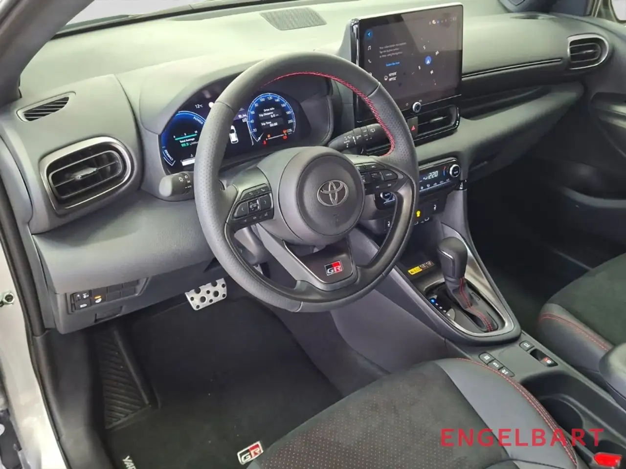 Toyota Yaris 7