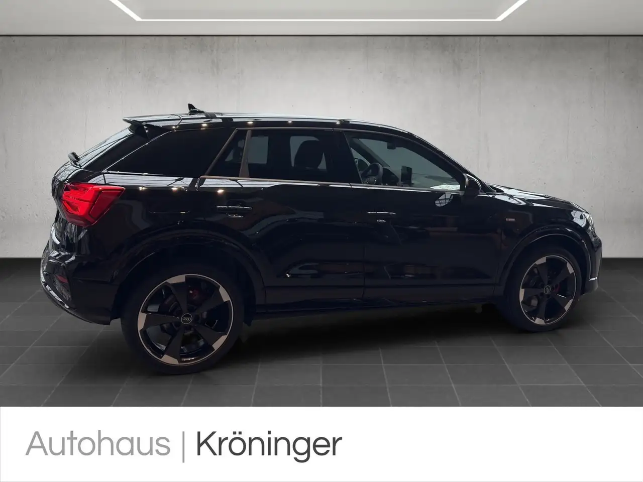 Audi Q2 4