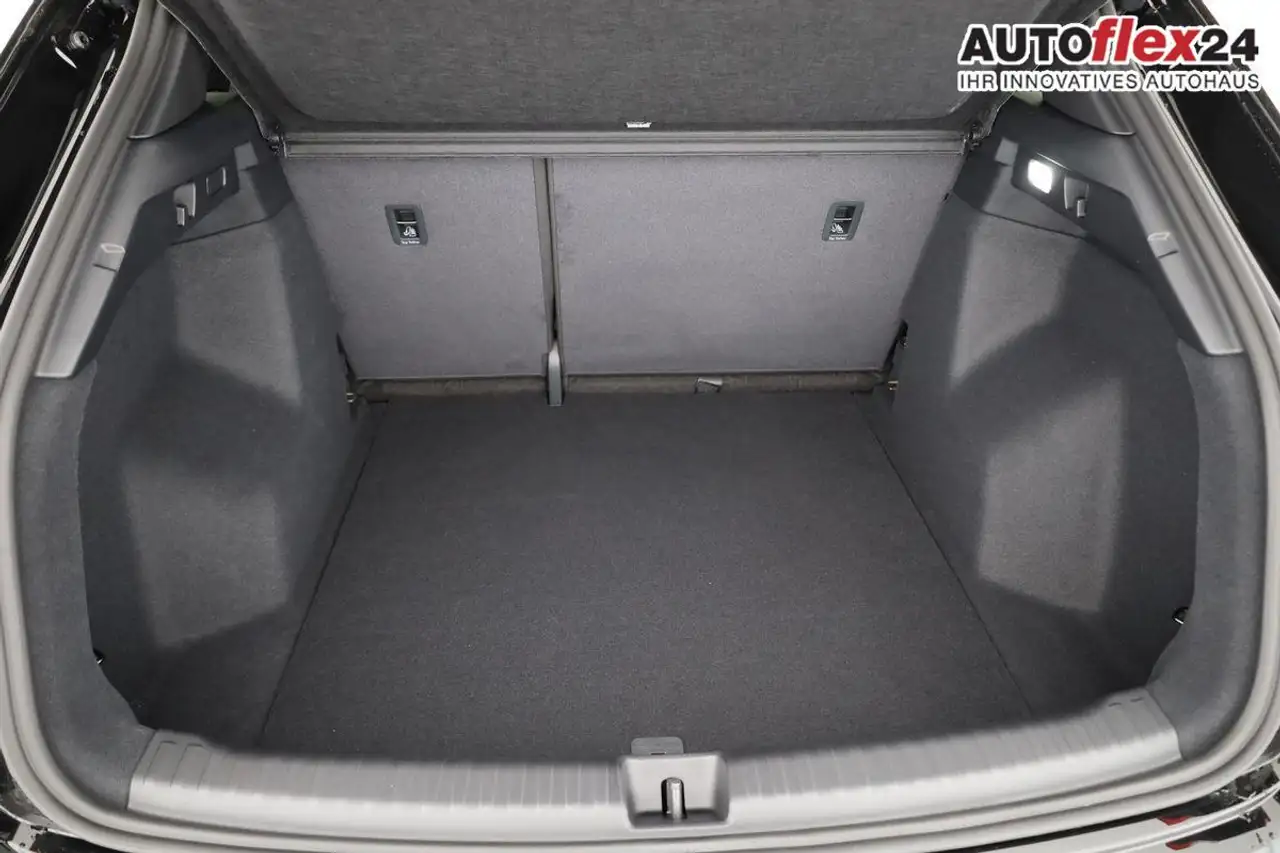 Audi Q4 14