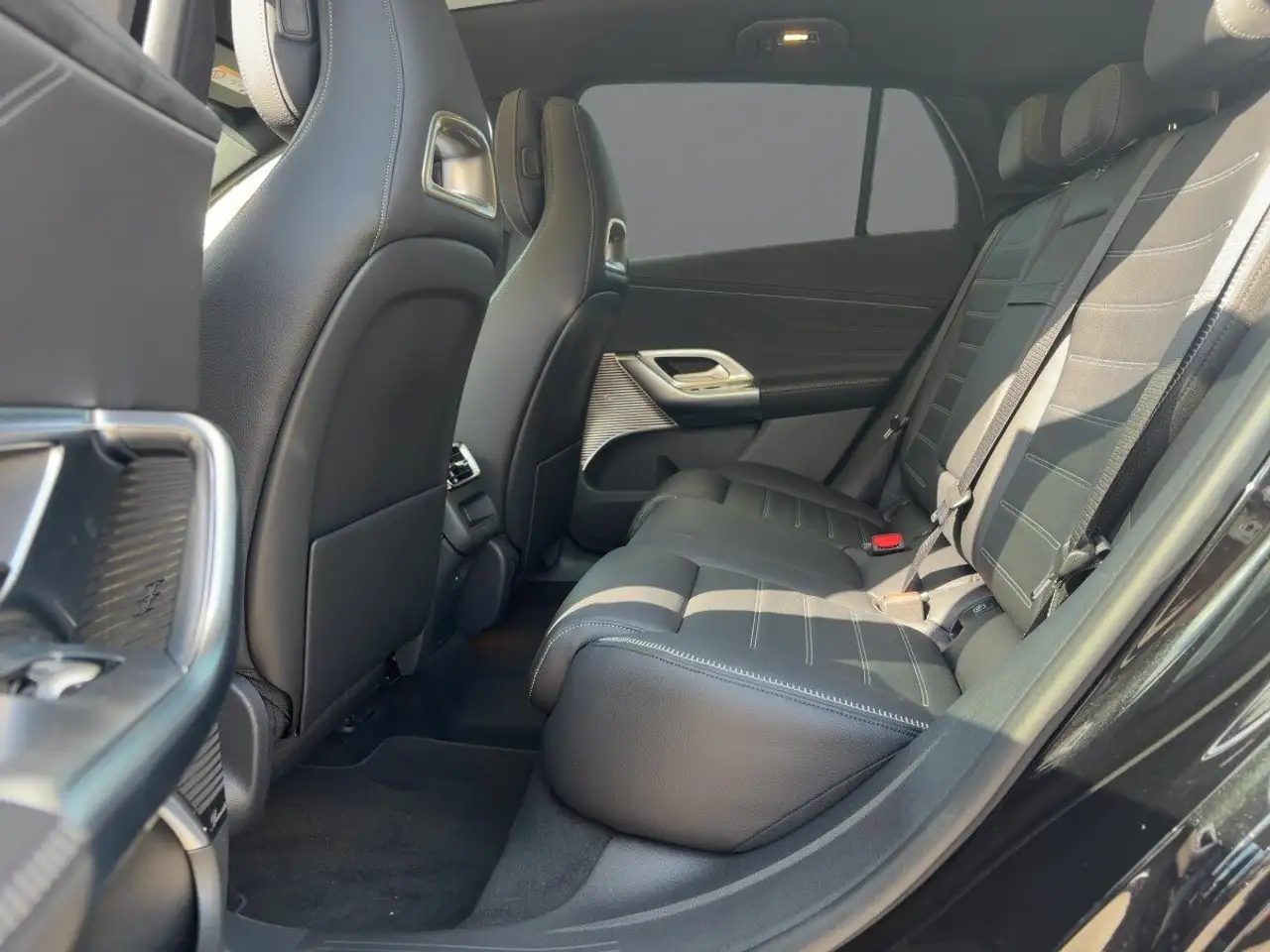 Mercedes-Benz GLC 400 7