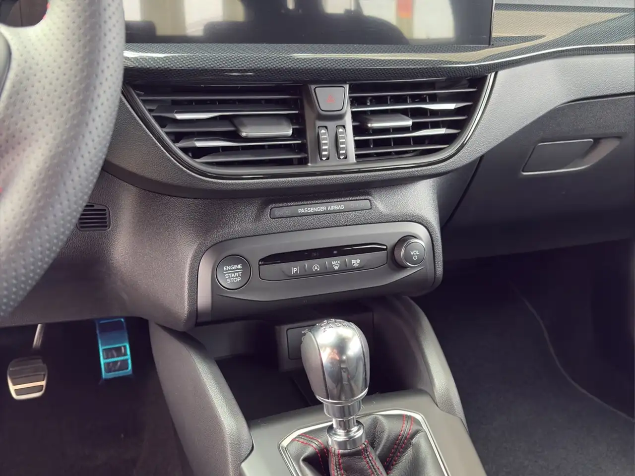 Ford Focus 9