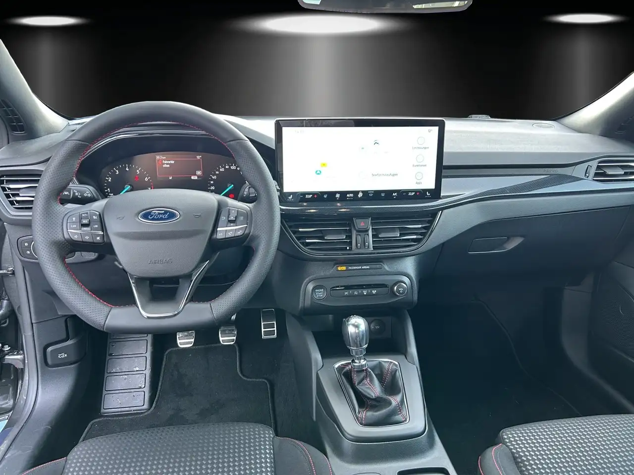 Ford Focus 10