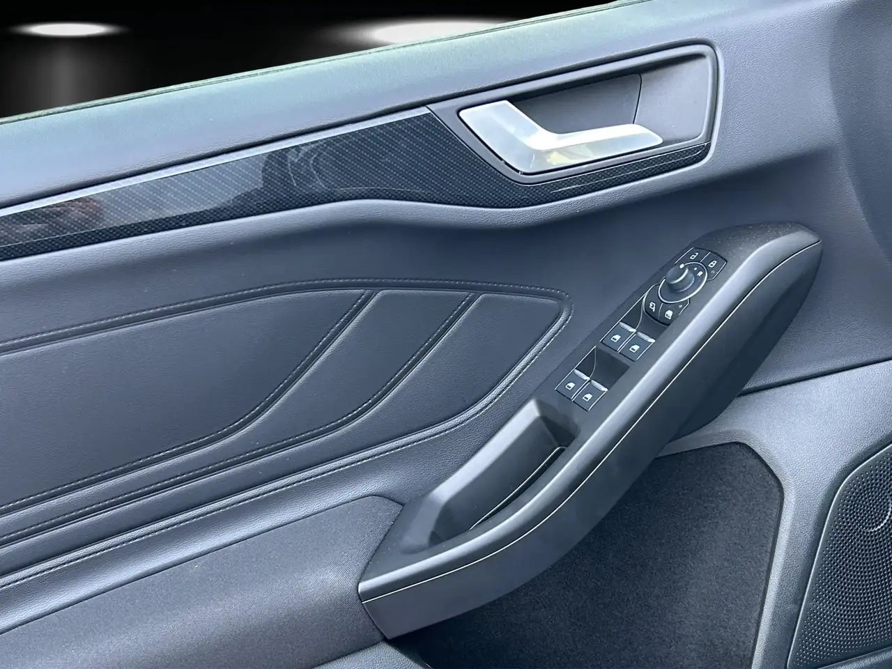 Ford Focus 13
