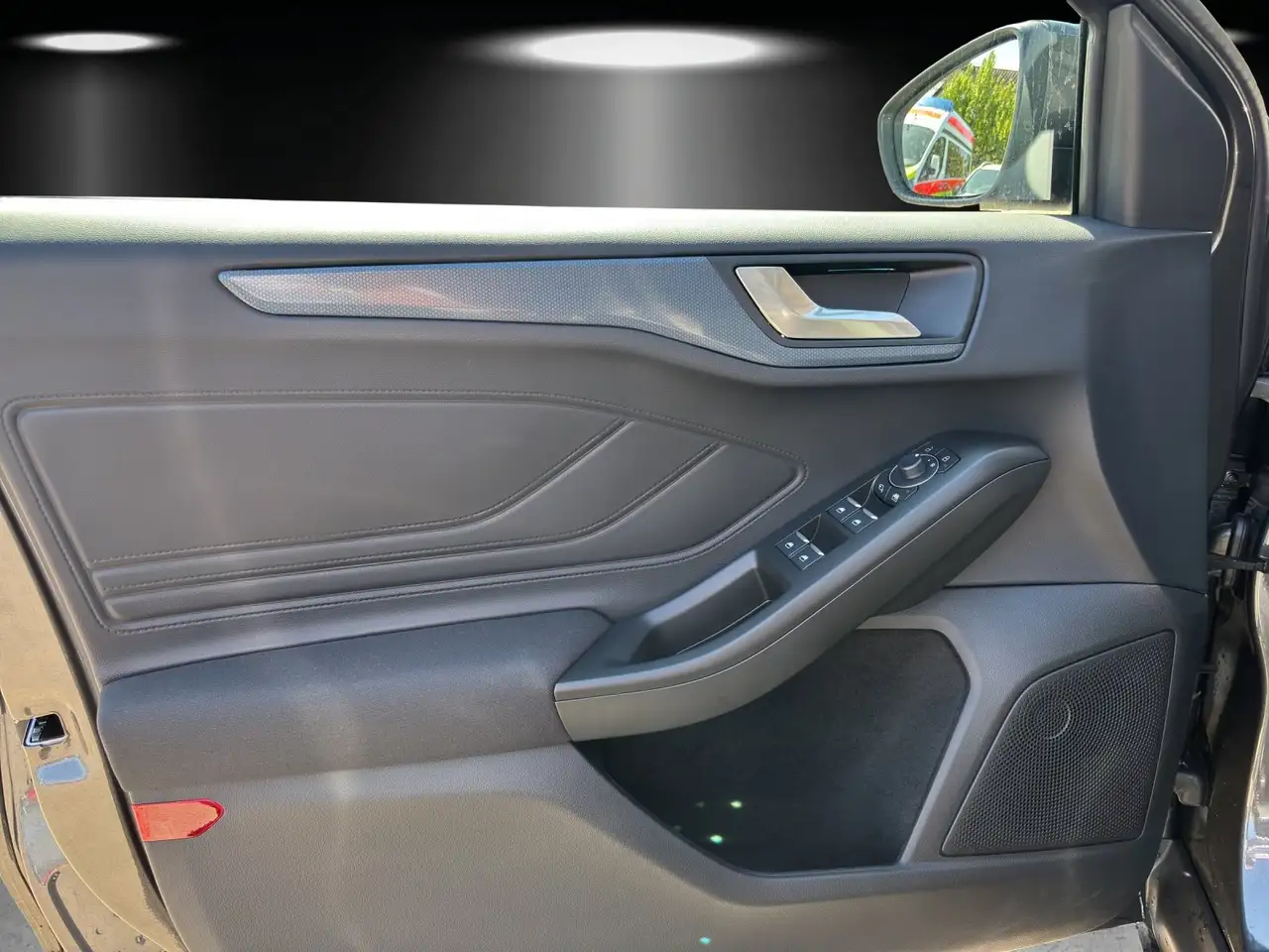 Ford Focus 13