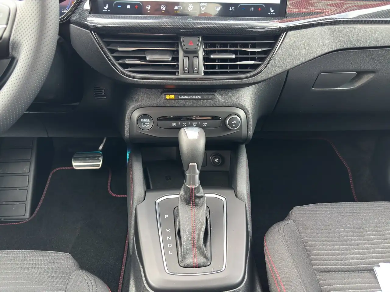 Ford Focus 11