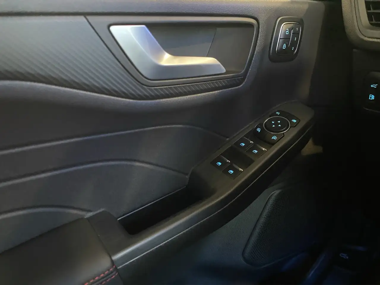 Ford Kuga 13