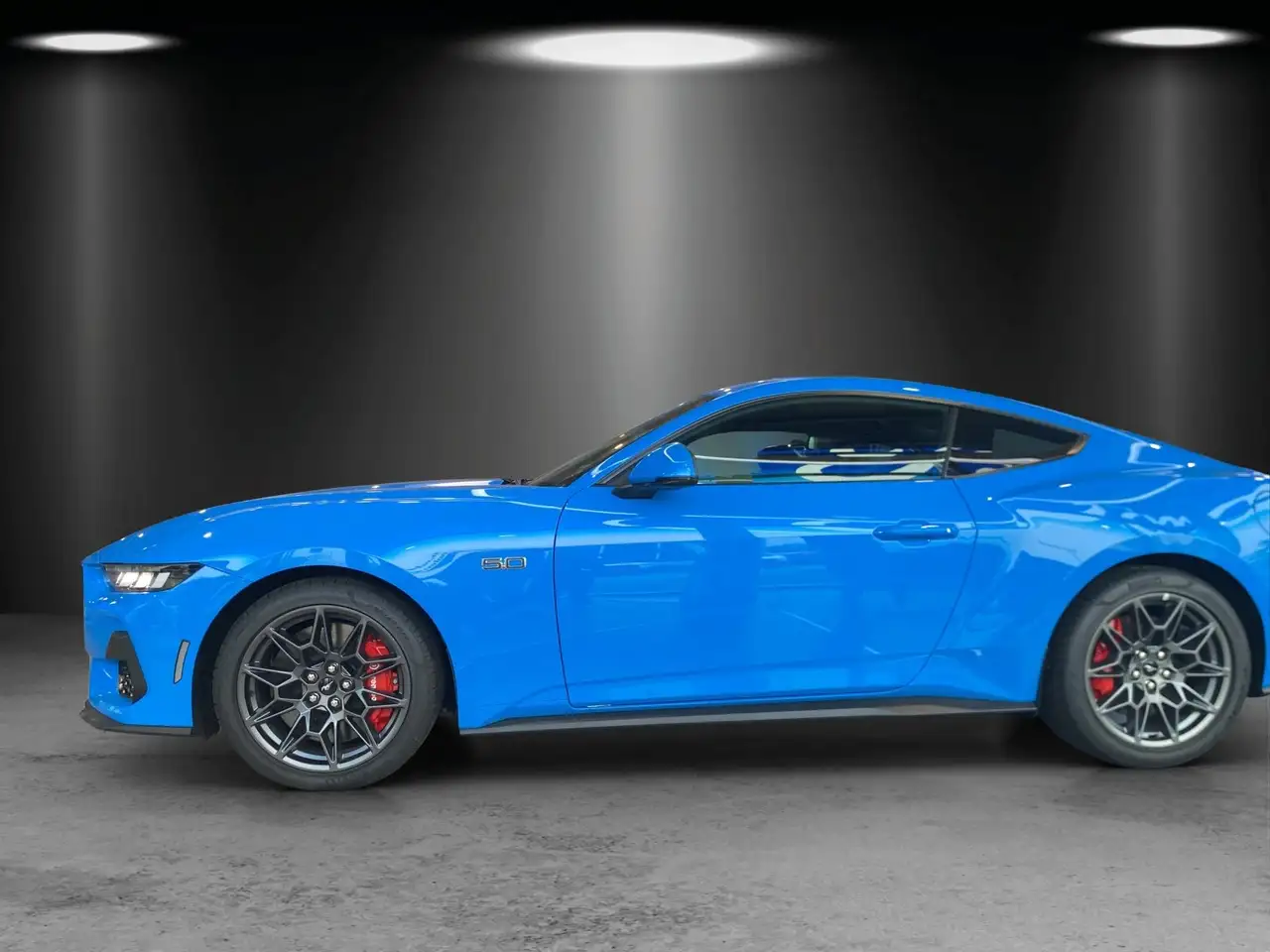 Ford Mustang 2