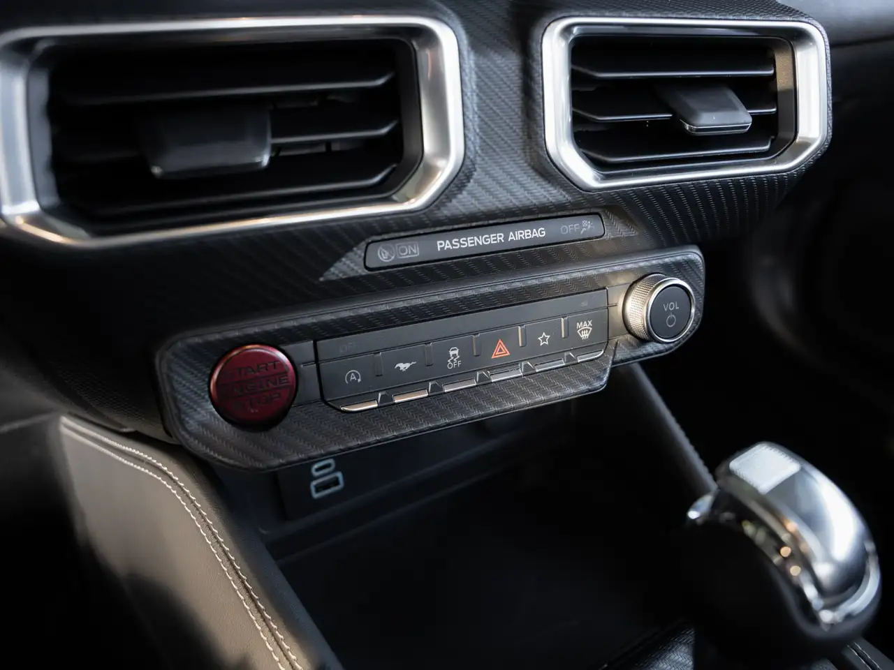 Ford Mustang 14