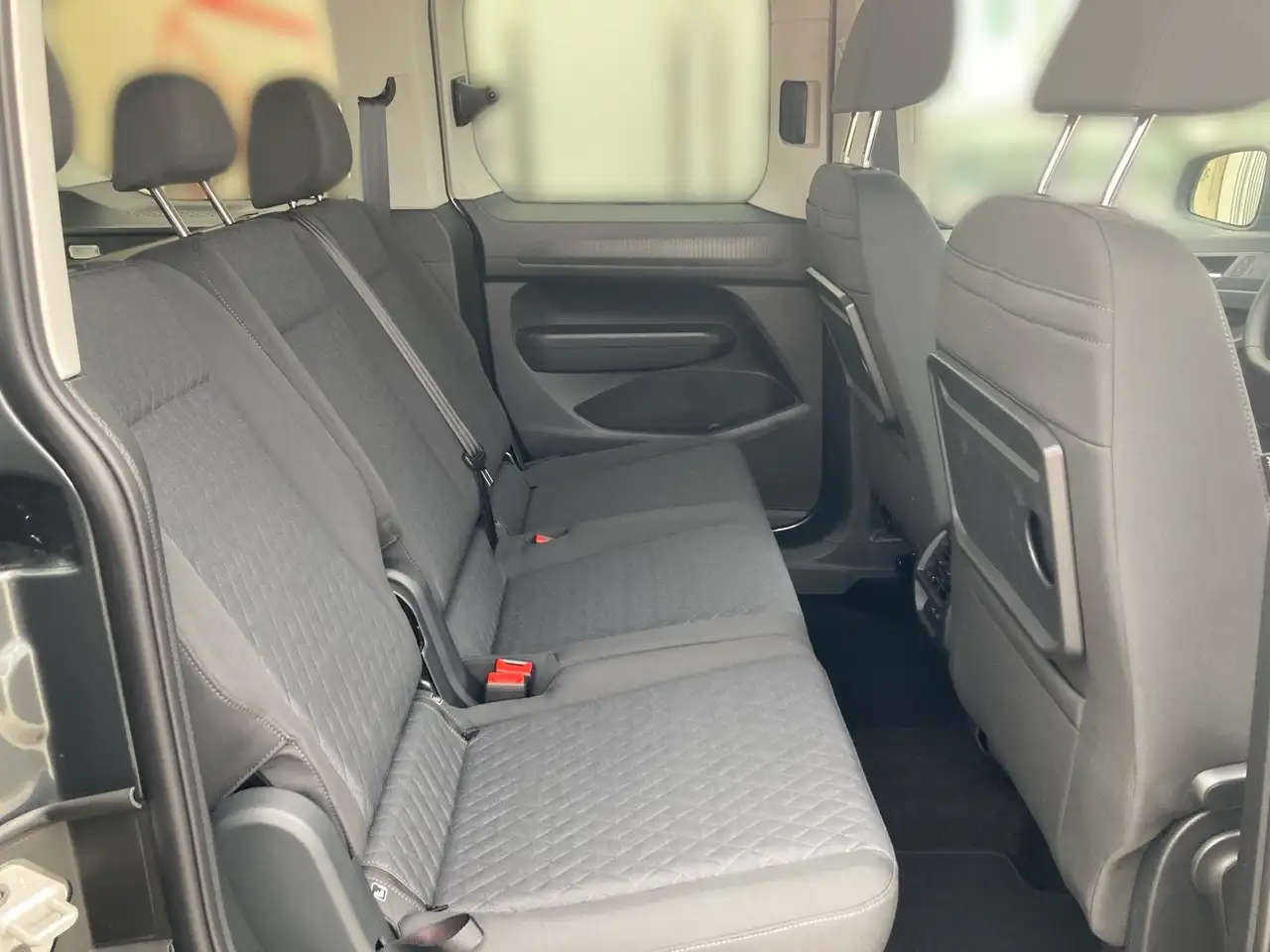 Volkswagen Caddy 10