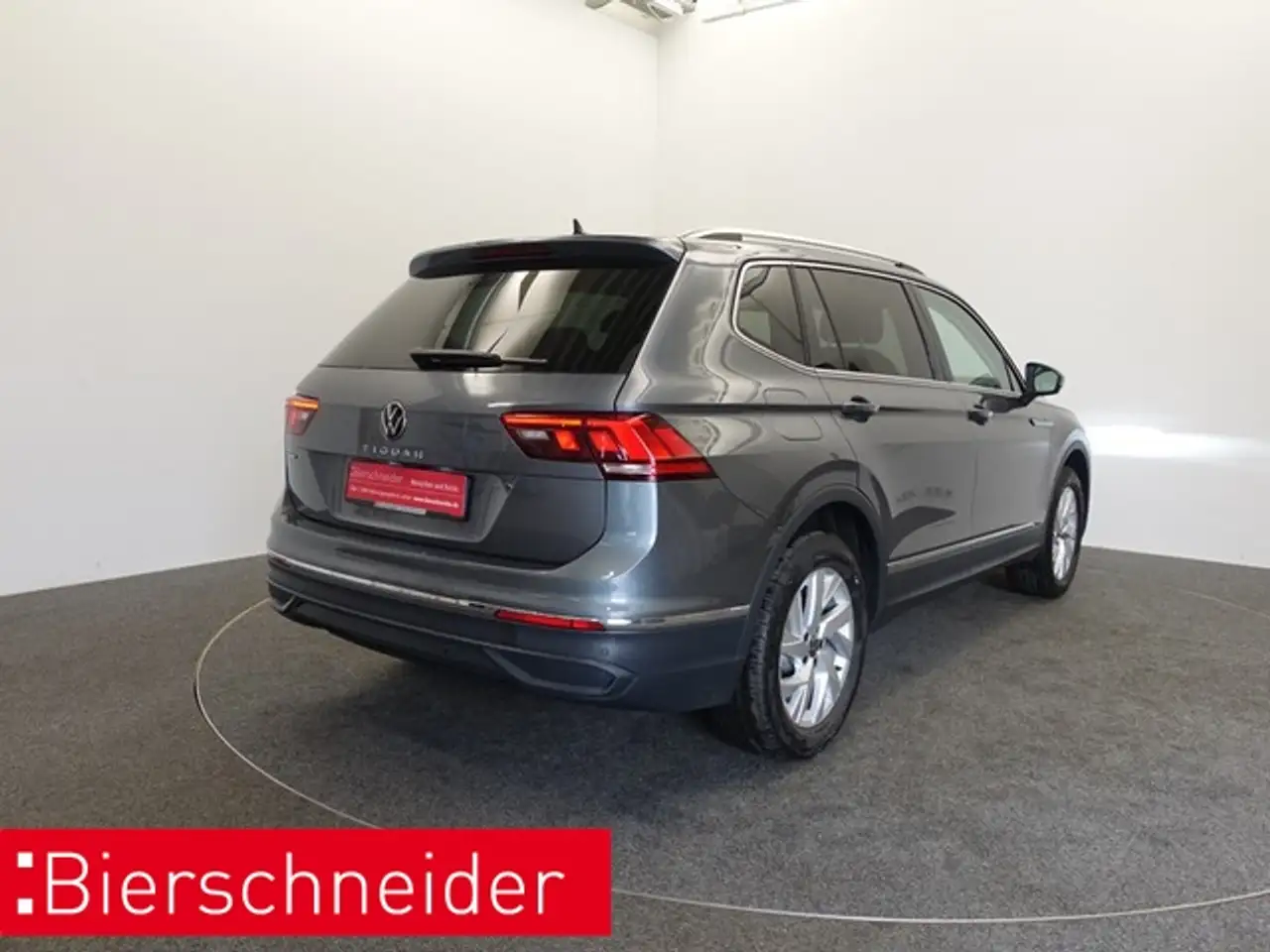Volkswagen Tiguan 6