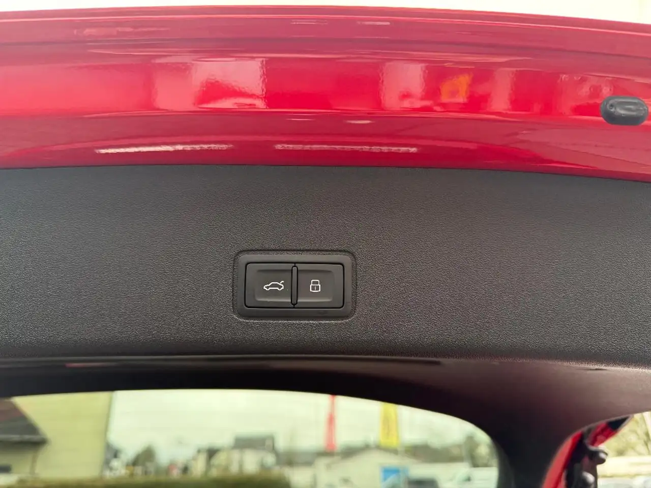 Audi Q3 10