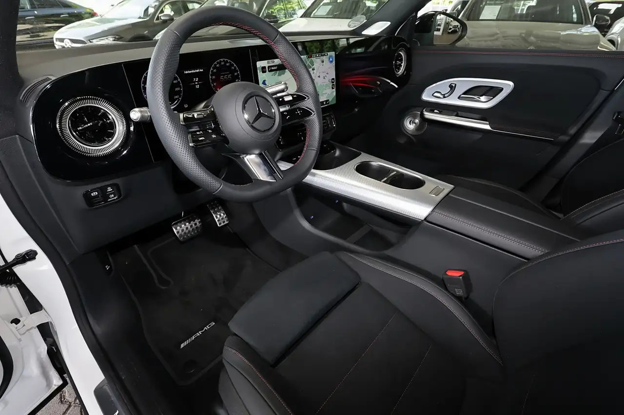 Mercedes-Benz GLB 250 9