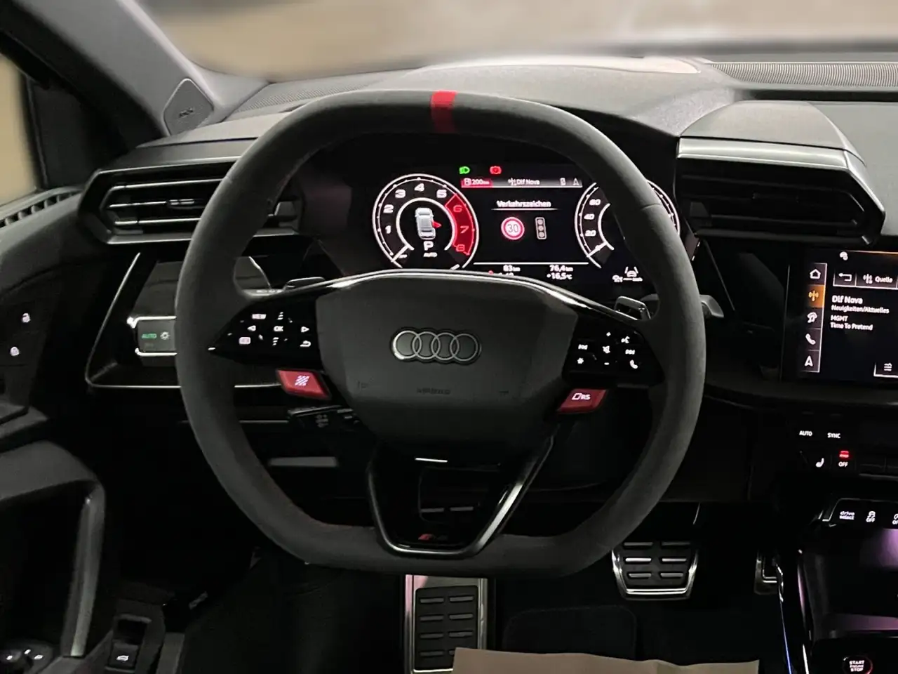 Audi RS3 10