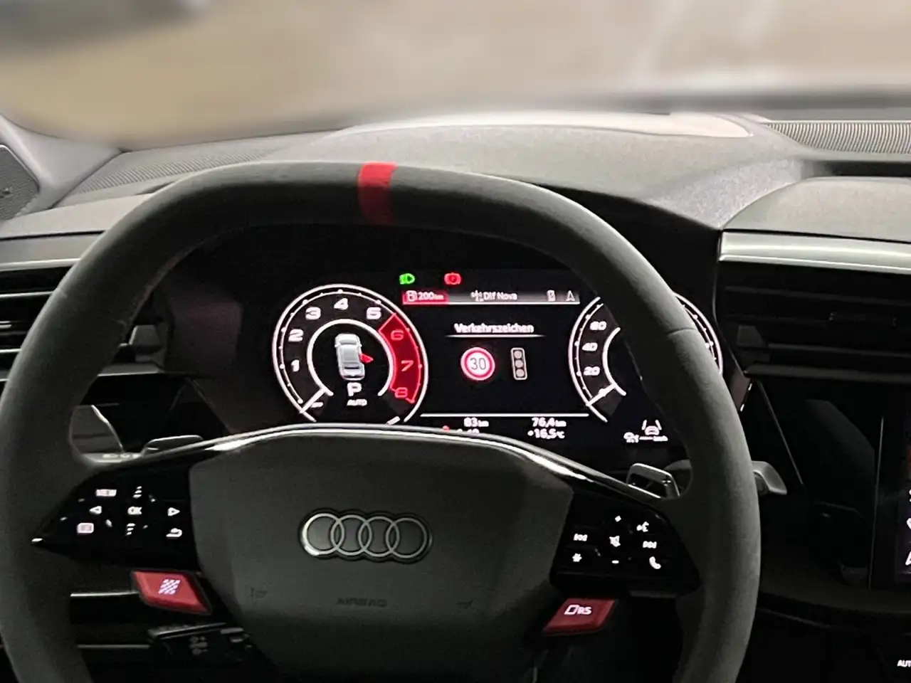 Audi RS3 11