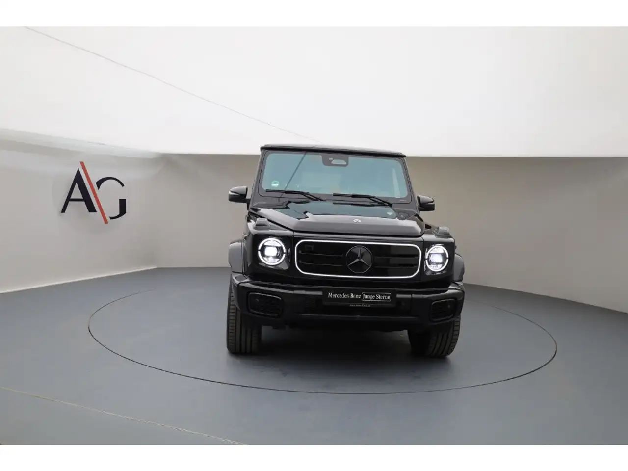 Mercedes-Benz G 580 8