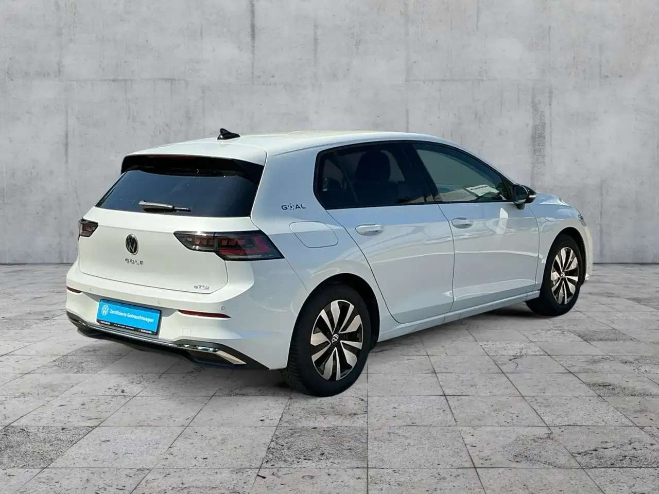 Volkswagen Golf VIII 6