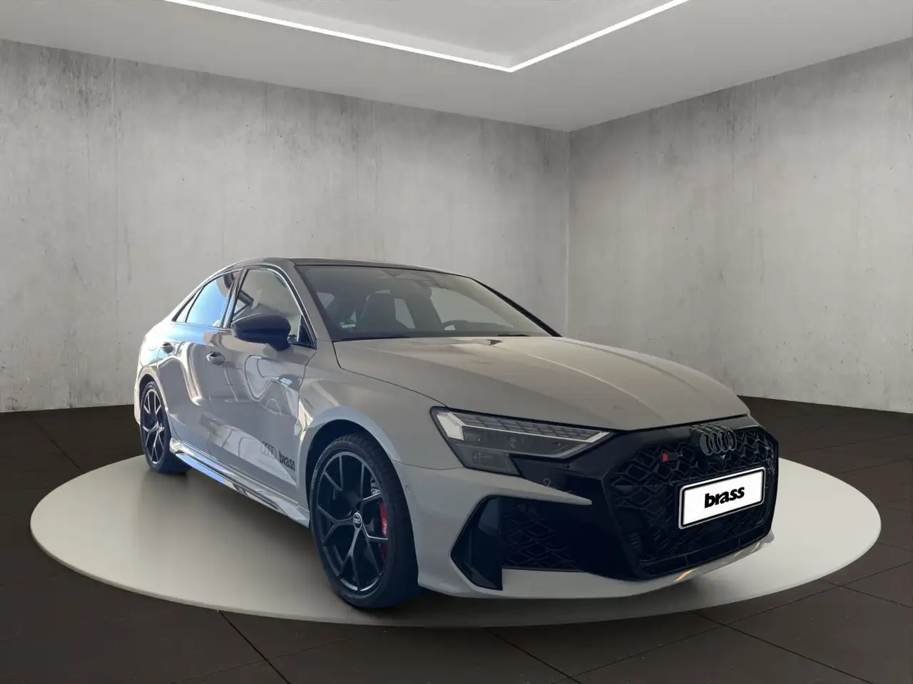 Audi RS3 5