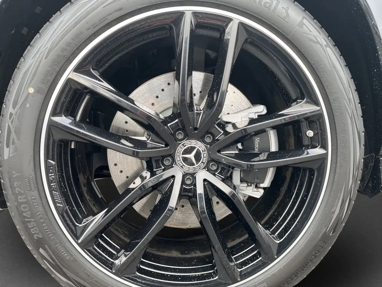 Mercedes-Benz GLS 450 17