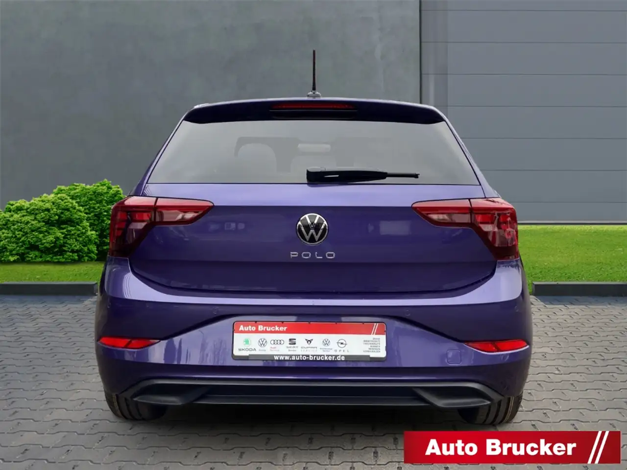 Volkswagen Polo VI 3