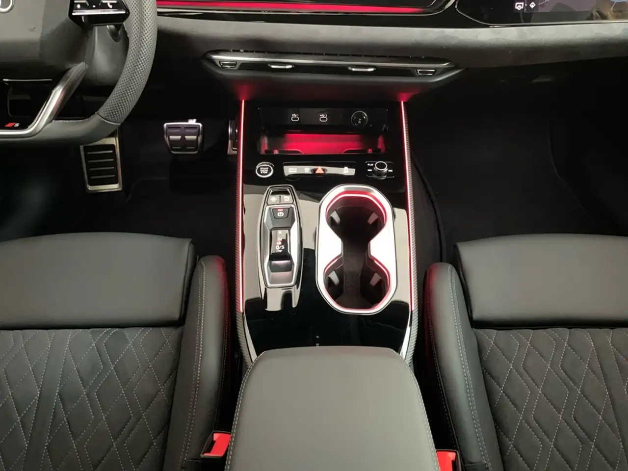 Audi A6 11