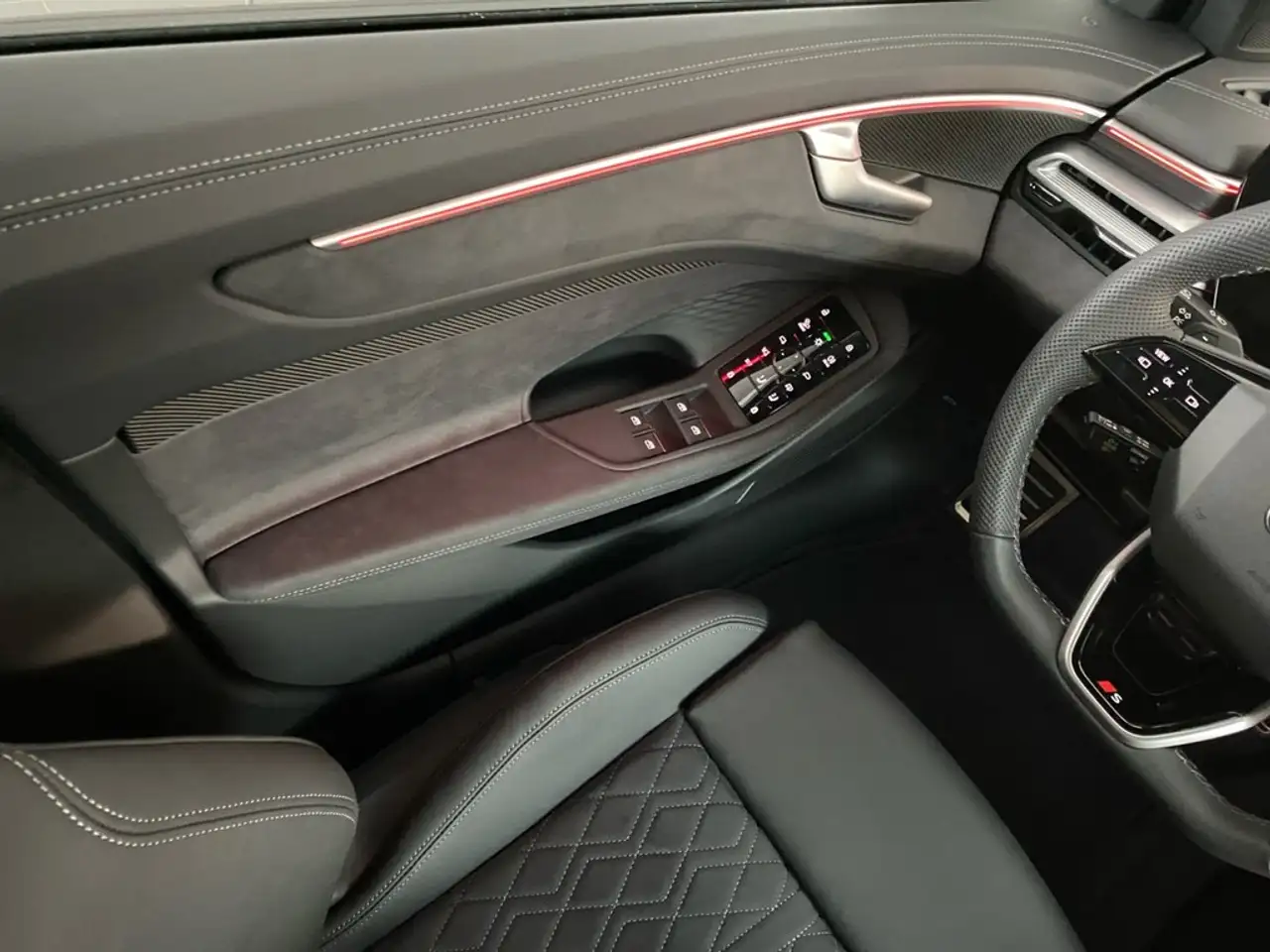 Audi A6 12