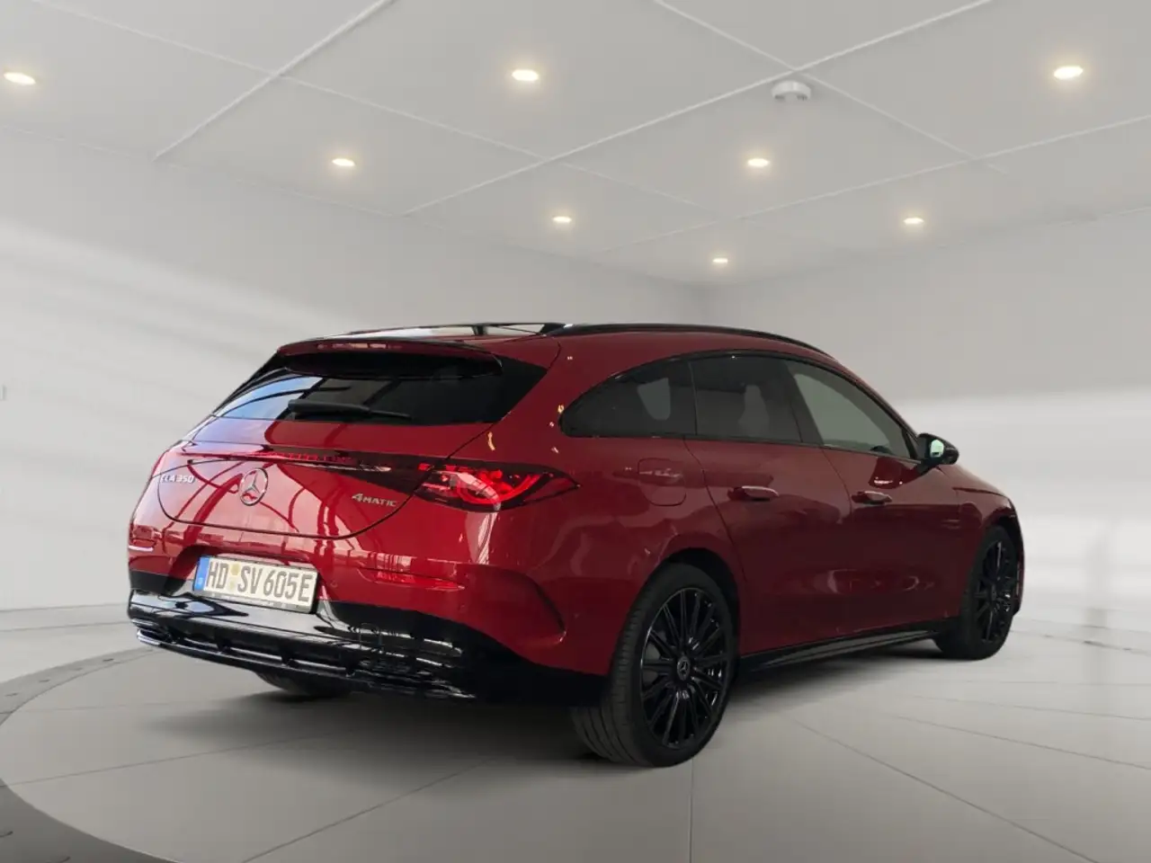 Mercedes-Benz CLA 350 3