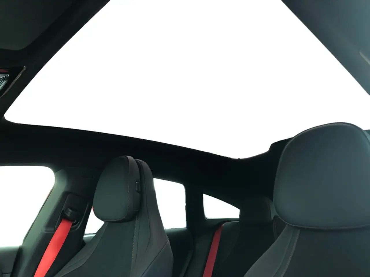 Mercedes-Benz CLA 350 14