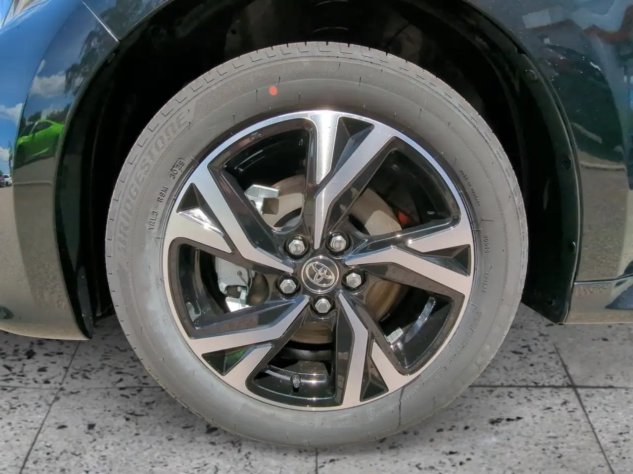 Toyota Yaris 8