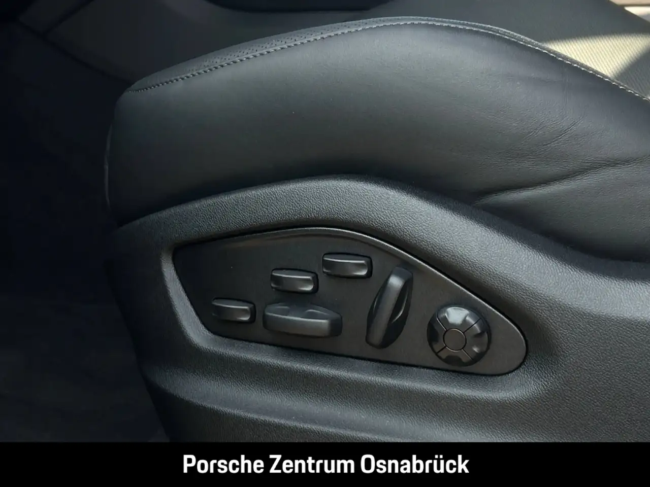 Porsche Cayenne 13