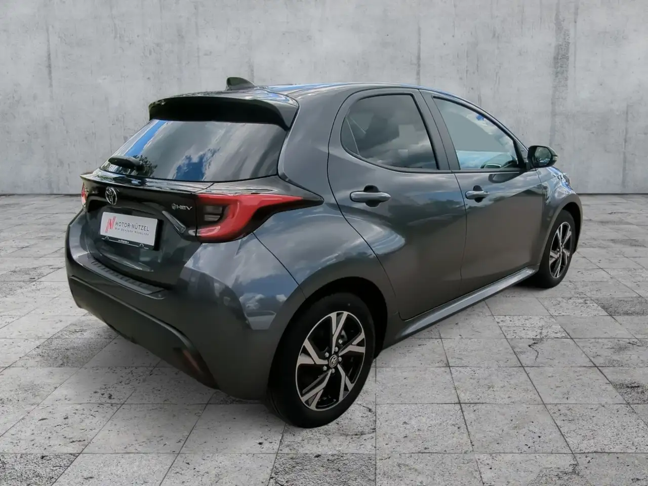 Toyota Yaris 6