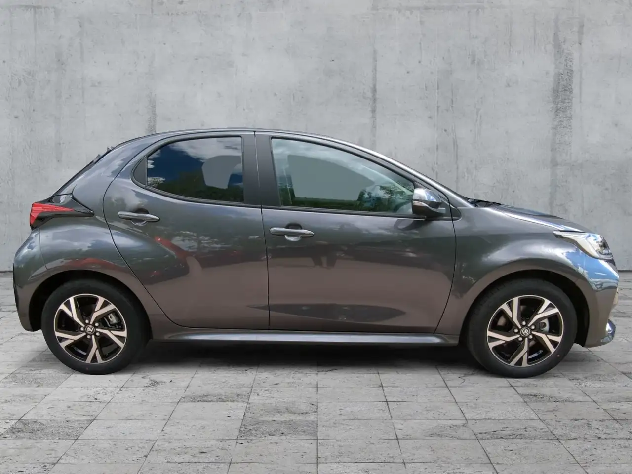 Toyota Yaris 7
