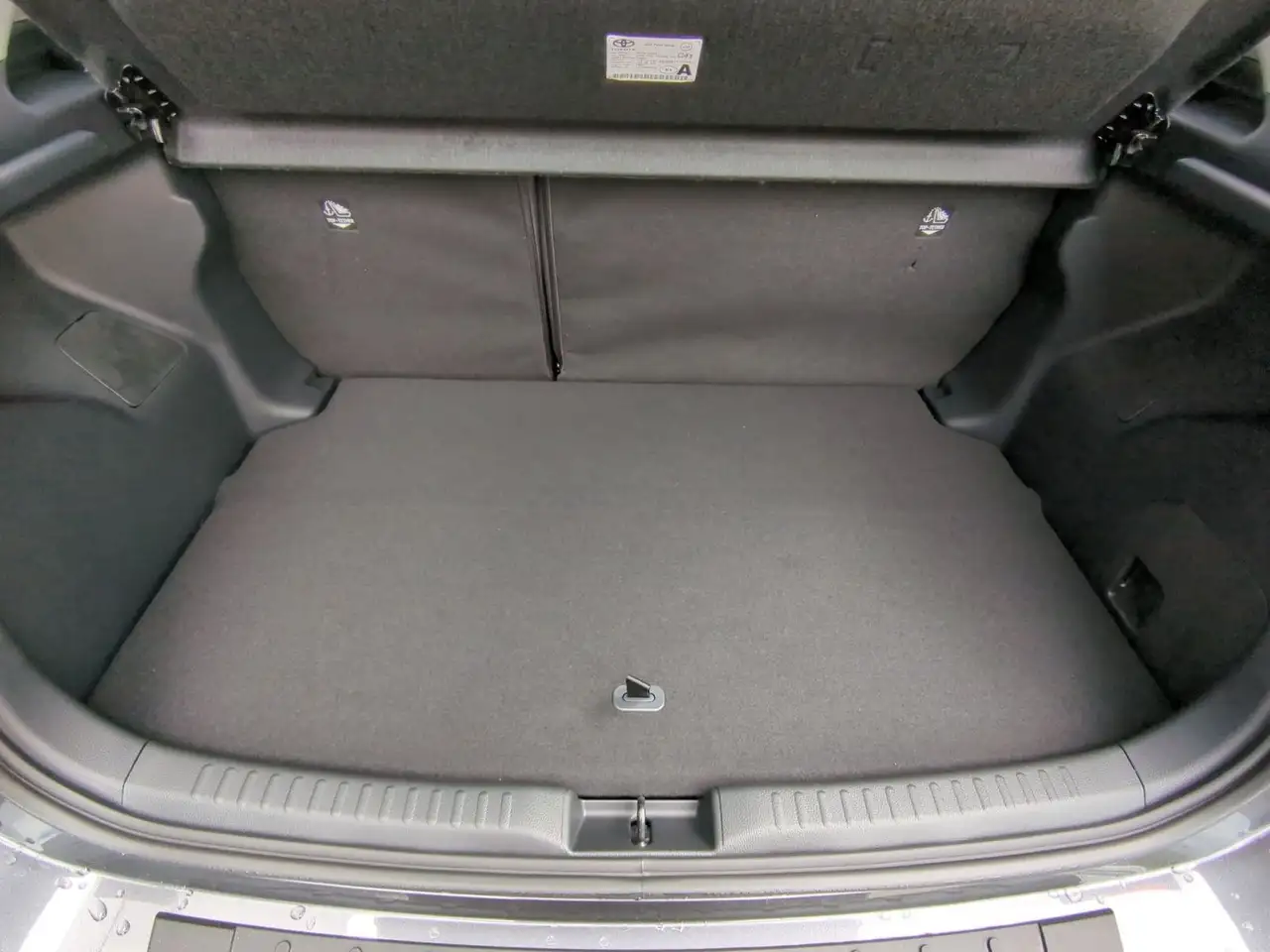 Toyota Yaris 14