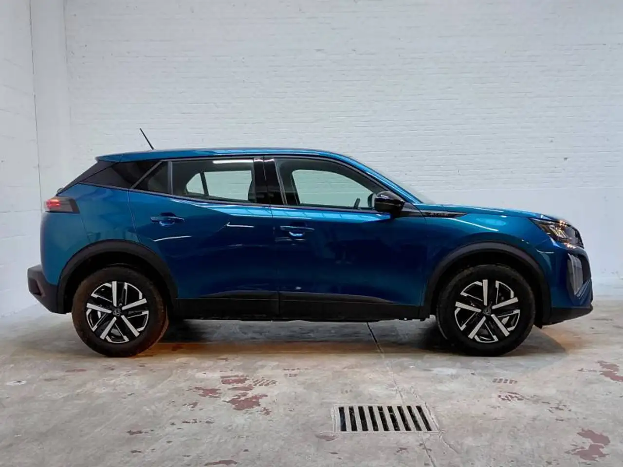 Peugeot 2008 2 5